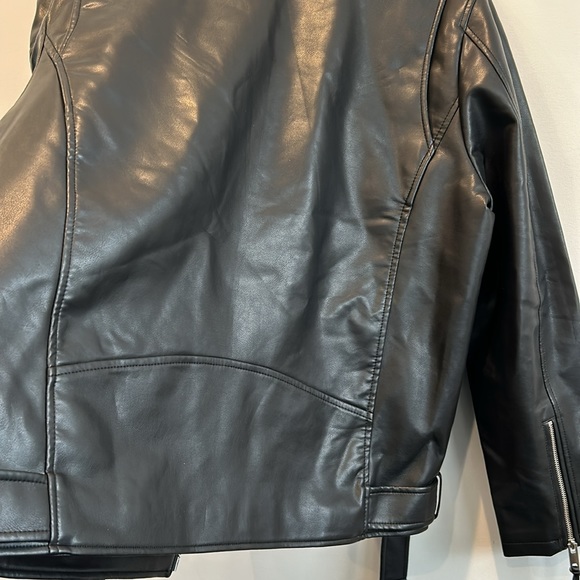 NEW Robert Graham Lined Biker Jacket - Picture 12 of 14